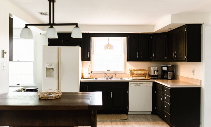 Fishertown House | Quiet Nature Getaway; minutes to Whispering Hollow