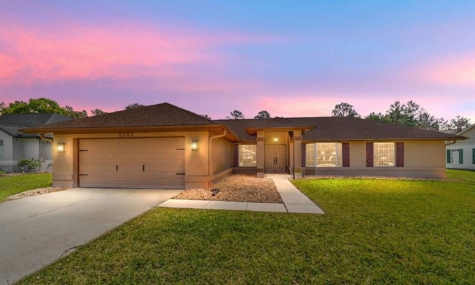 Ocala House | Quiet, peaceful neighborhood. Newly renovated home no Pet fees!