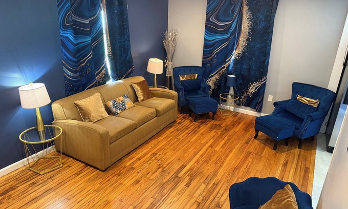 Nashville House | Quiet Suburban home 3BR 2baths Sleeps 10!