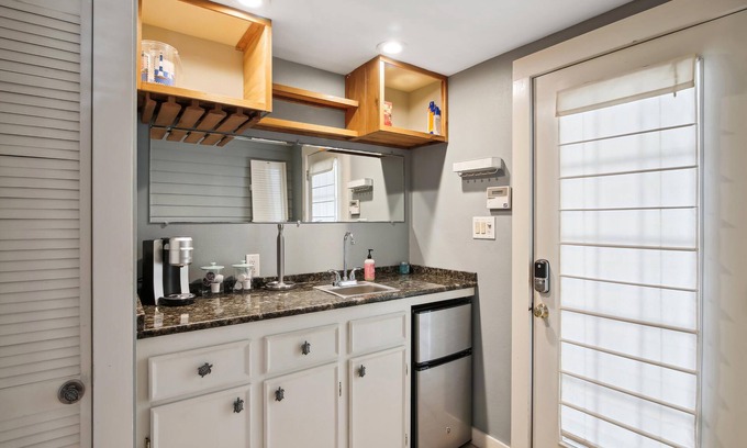 San Jacinto House | Quilted Cottage