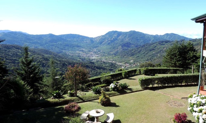 Canton Dota Cabin | Quinta Galeon Lodge