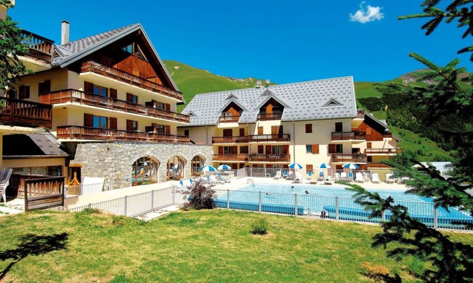 Saint-Sorlin-d'Arves Apartment | Résidence les Sybelles