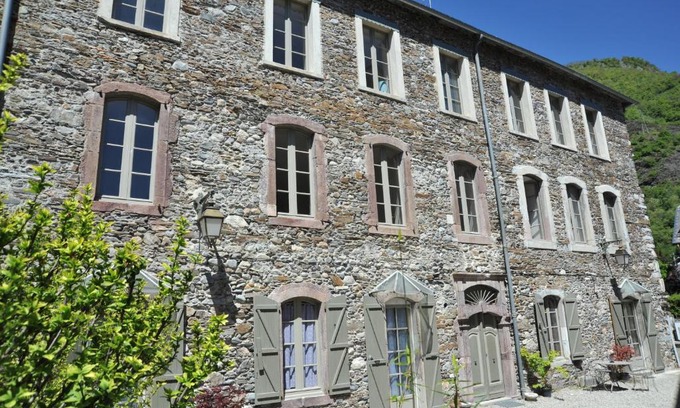Bagneres-de-Luchon Apartment | Résidence BAVARA