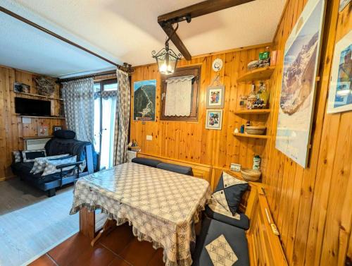 Montgenevre Apartment | Résidence Central Station - studio au coeur de village proche des toutes commoditeés MAE-9114