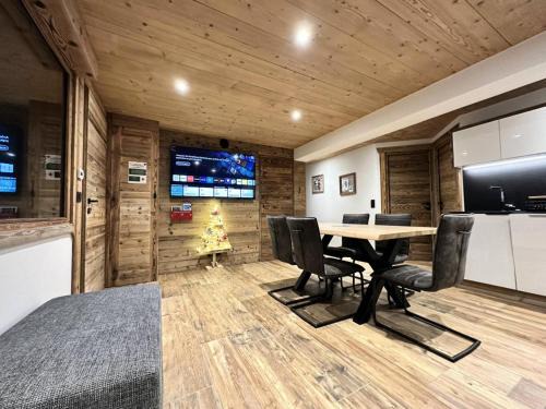 Notre-Dame-de-Bellecombe Apartment | Résidence La Verdache - Appartement de standing au coeur de village MAE-2354