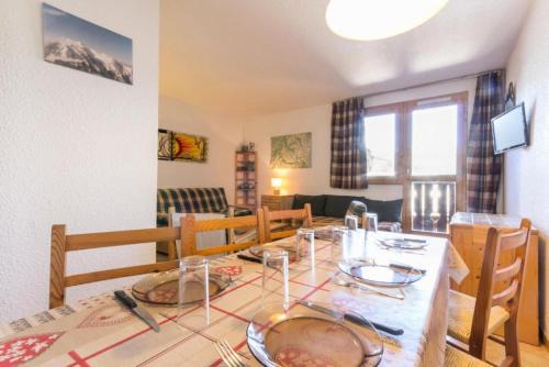 Montchavin Apartment | Résidence La Maison Tresallet - Appartement au coeur de la station de Montchavin MAE-4814