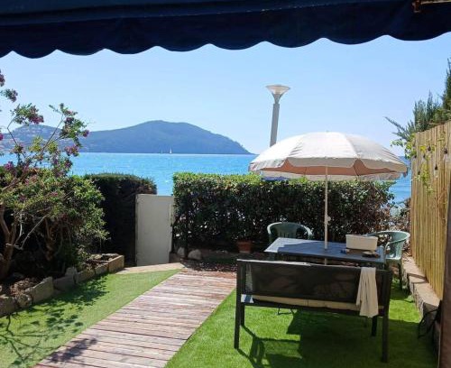 Les Lecques Apartment | Résidence La Plage La Maisonnette - Joli T2 avec jardin avec un accès direct a la mer MAE-1923