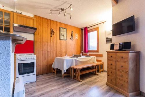Montchavin Apartment | Résidence Le Bastion I - Appartement en duplex spacieux MAE-4204
