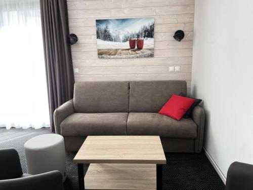Eaux-Bonnes Apartment | Résidence Le Portillo - Piscine - 2 Pièces pour 8 Personnes MAE-6123