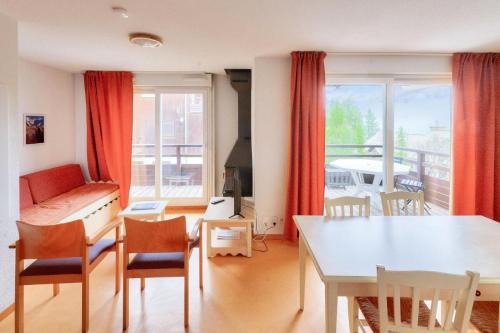 Puy-Saint-Vincent Apartment | Résidence Les Chalets de Puy Saint Vincent - maeva Home - Appartement 3 pièces 6 personnes - Budget MAE-8074