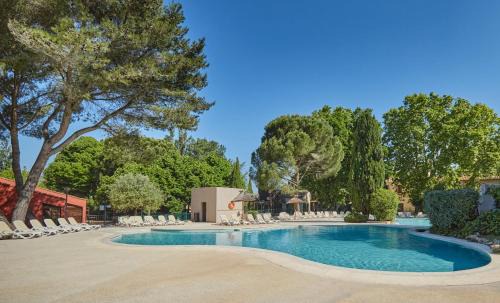 Arles Apartment | Résidence Odalys Le Village Camarguais Les Gardians