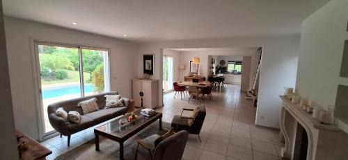 Valescure Apartment | Résidence Parc Golf Esterel - maeva Home - Villa spacieuse climatisée 5 pièces 8 personnes - Exclusive - super Home MAE-1243