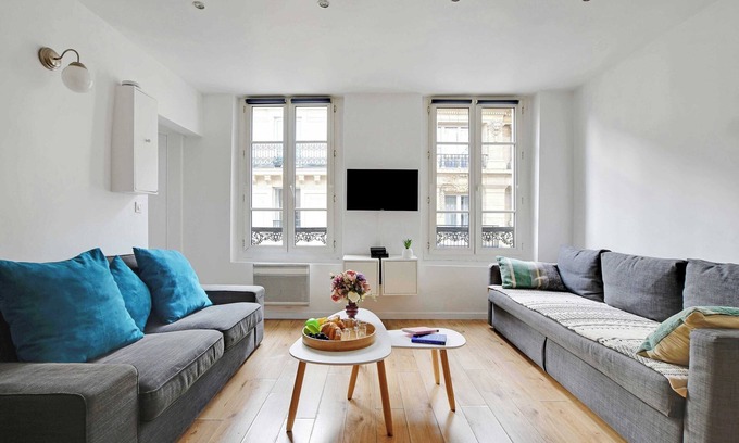 3rd Arrondissement Apartment | Résidence Paris GRAVILLIERS