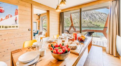 Tignes le Lac Hotel | Résidence Phoenix - 5 Pièces pour 8 Personnes MAE-4411