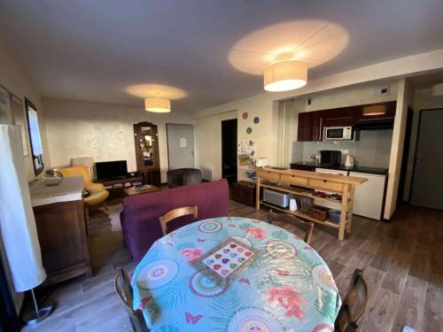 Bareges Apartment | Résidence Pre De Camille - Spacieux appartement avec balcon, terrasse et garage proche du centre de Barèges MAE-8664