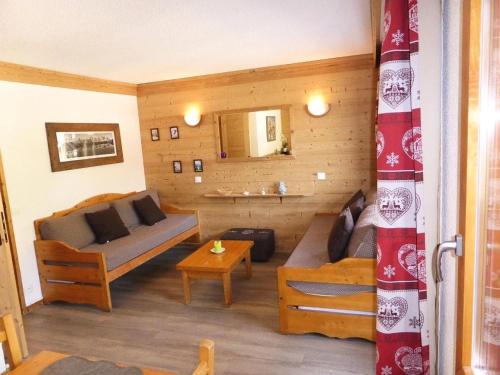 Les Avanchers-Valmorel Apartment | Résidence Souche - La Souche 8 - Grand 2 pièces, proche de la rue piétonne MAE-4994