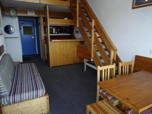 Arc-1800 Apartment | Résidence Tournavelles - Appartement 2 pièces 7 personnes en duplex, au pied des pistes et des commerces, proche de l'ESF et de la garderie dans le villa MAE-1875