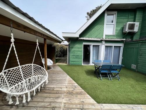 Le Verdon-sur-Mer Ski Chalet | Résidence Villa Atlantique - 078 - Charmant chalet rénové avec goût au Verdon/mer MAE-2371