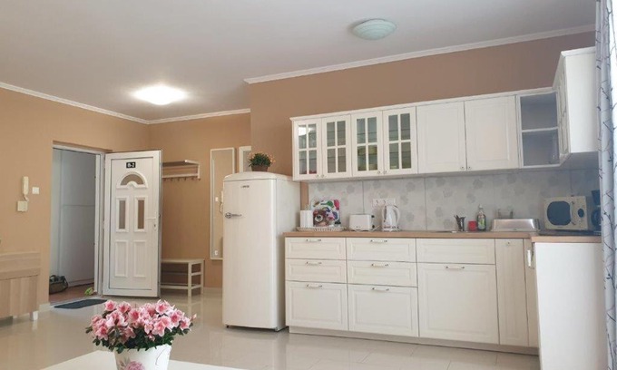 Clutihany Apartment | Rév Apartman