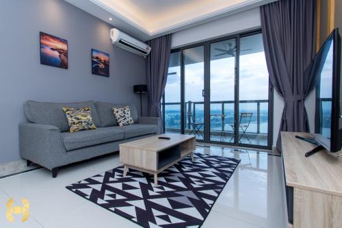 Central District Apartment | R&F Princess Cove CIQ Premium Sea & City view Suites by NEO