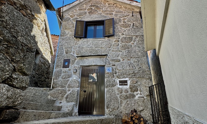 Alvoco da Serra House | Raízes da Serra | Casa Alvoco