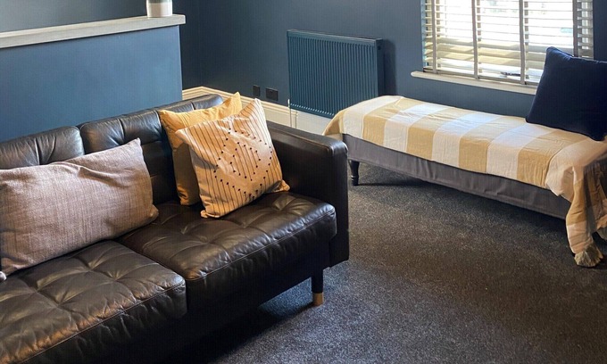Darlington Hotel | Raby Street Apartment