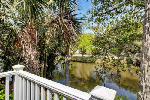 Twin Oaks House | Racquet Club 20 by Wild Dunes, in Resort Core