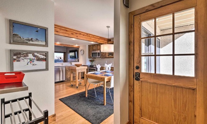 Park Meadows House | Racquet Club Condo - 2 Miles to PC Mountain!