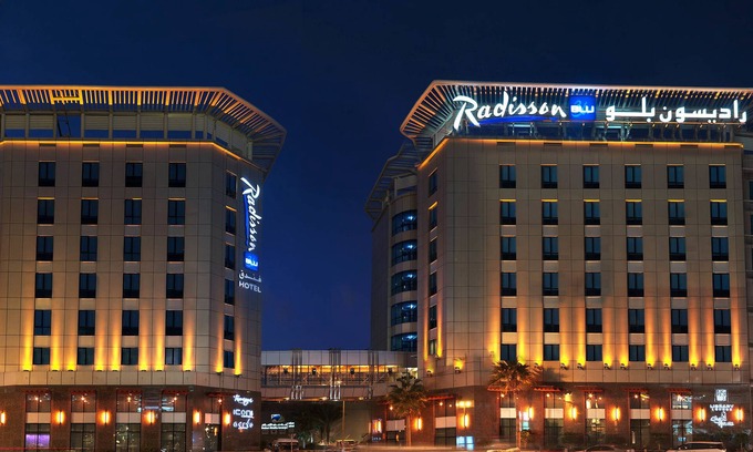 Dubai Media City Hotel | Radisson Blu Hotel, Dubai Media City