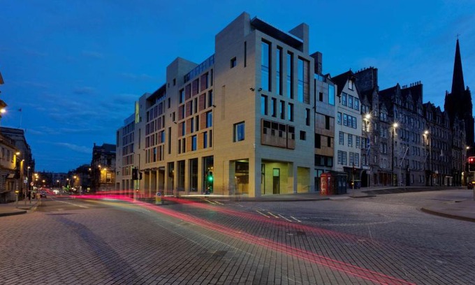 Old Town Hotel | Radisson Collection Hotel, Royal Mile Edinburgh