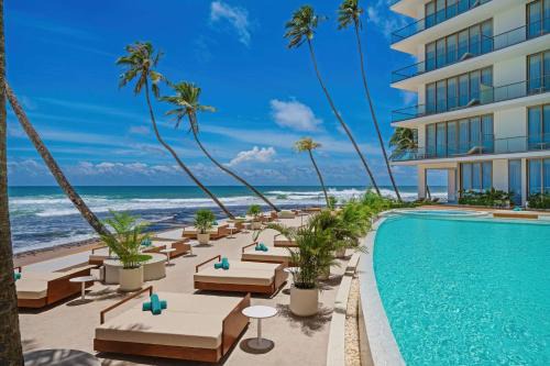 Unawatuna Hotel | Radisson Collection Resort Galle