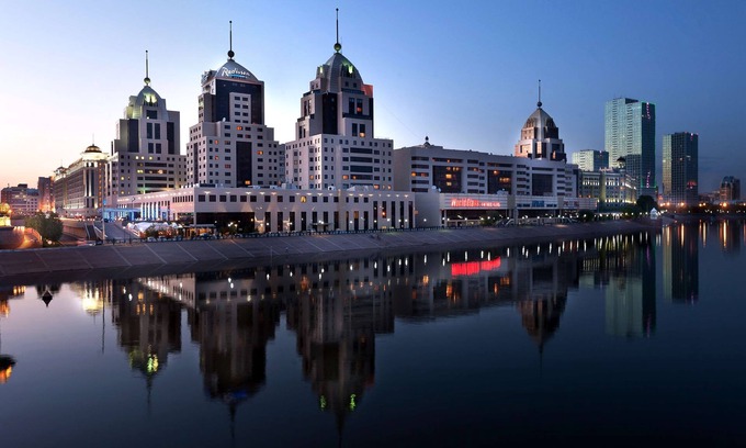 Nur-Sultan Hotel | Radisson Hotel, Astana