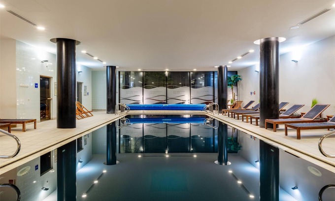 Manchester City Centre Hotel | Radisson Hotel Manchester City Centre, A Verified Net Zero Hotel