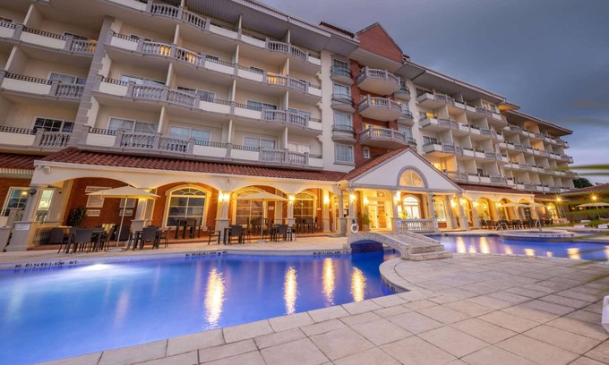 Amador Hotel | Radisson Hotel Panama Canal
