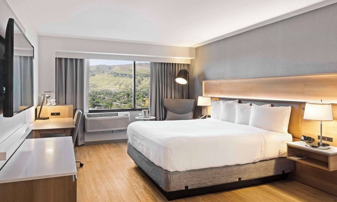 Rio Grande Hotel | Radisson Hotel Salt Lake City Downtown