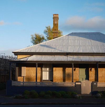 Oatlands House | Raffah House