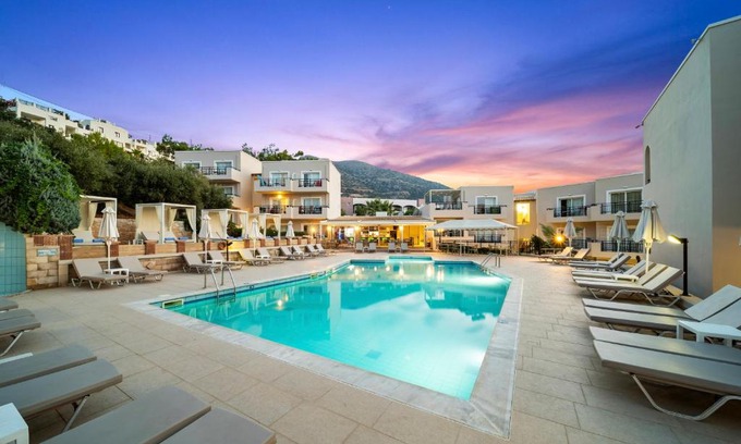 Stalida Apartment | Rainbow Apartments