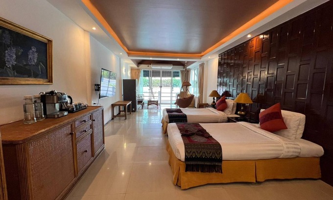 Bang Khla House | Rainbow Arokaya Holistic Longevity Wellness Resort - Riverfront Room 6