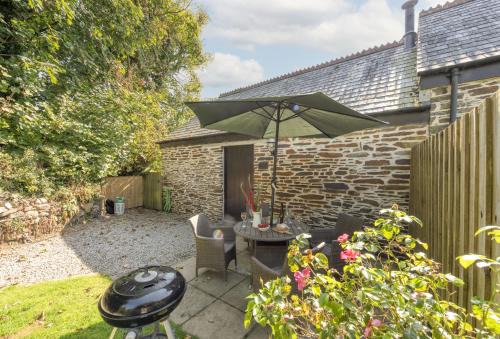 Liskeard House | Rainbow Cottage