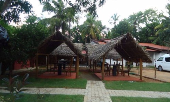 Anuradhapura Hotel | Rajarata White Palace