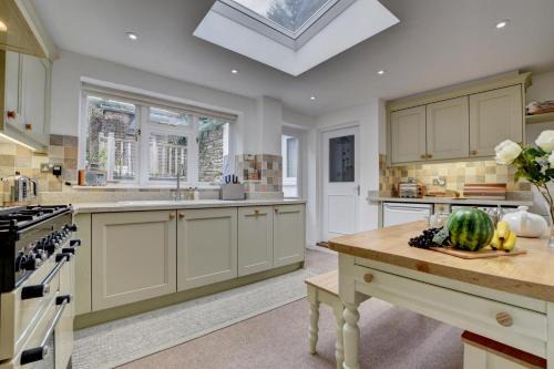 Appledore House | Raleigh House
