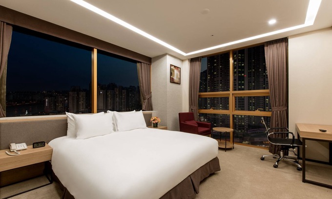 Namdong-gu Hotel | Ramada by Wyndham Incheon