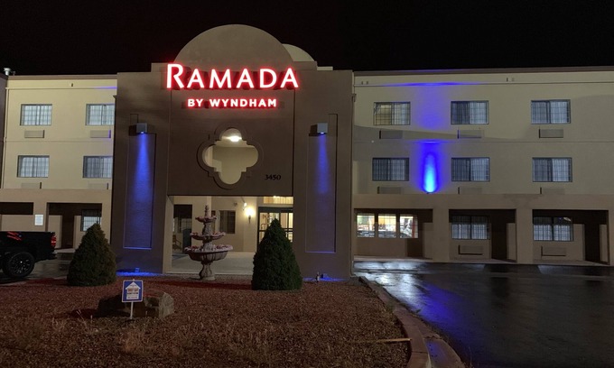 Southside Hotel | Ramada by Wyndham Santa Fe