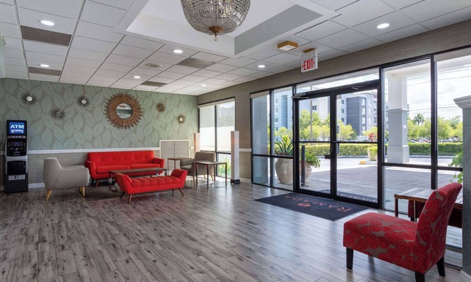 Altamonte Springs Hotel | Ramada by Wyndham Altamonte Springs Near I-4