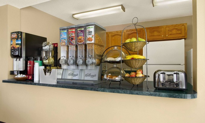 St. Andrews Hotel | Ramada Limited Columbia