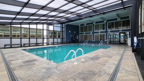 Kill Devil Hills Hotel | Ramada Plaza by Wyndham Nags Head Oceanfront