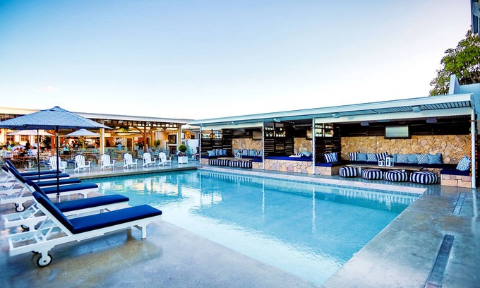 Townsville Hotel | Rambutan Resort