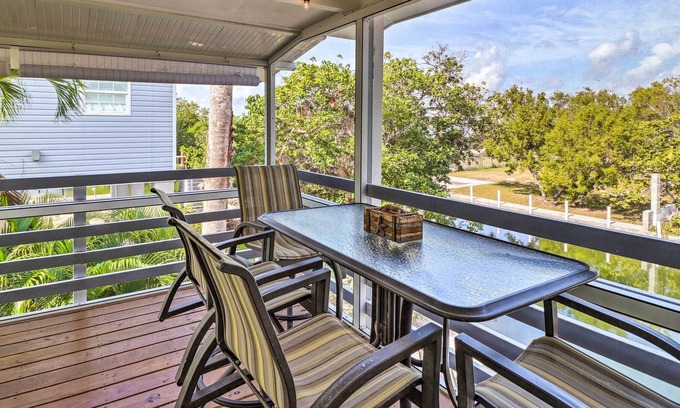 Breezeswept Beach Estates Cottage | Ramrod Key Vacation Rental w/ Private Dock