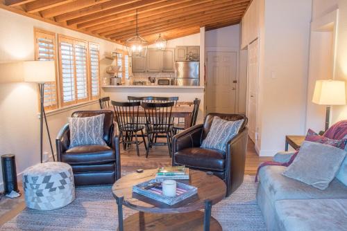 Sun Valley House | Ranch Condo 3538