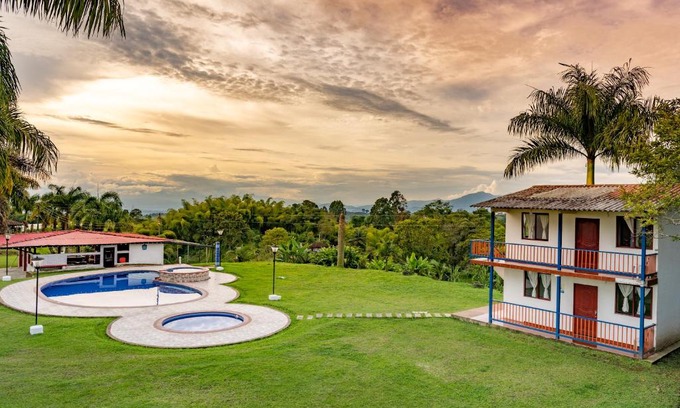 Filandia Hotel | Rancho Chihuahua